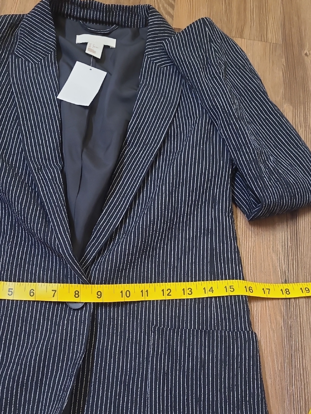 H&M Navy Pinstripe Blazer‎ - Picture 5 of 11